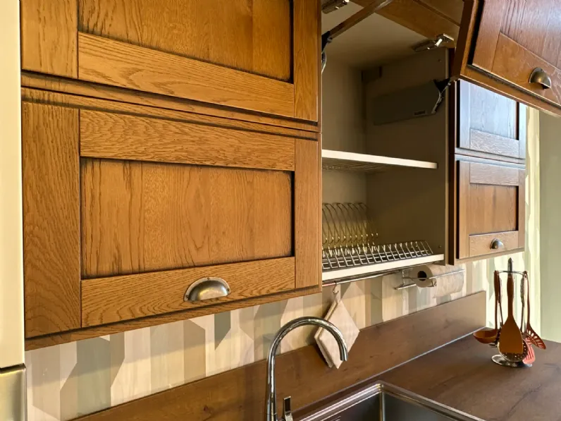 Cucina bianca classica con penisola Scavolini Favilla a soli 10500 Euro