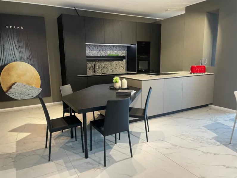 Cucina N elle e inside moderna altri colori Cesar con penisola scontata 50%