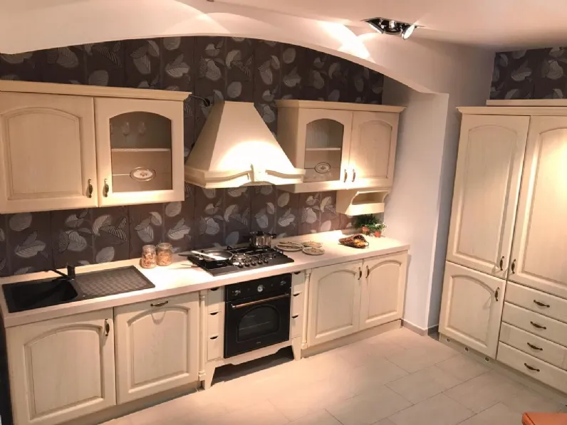 Cucina Costanza classica magnolia Artigianale lineare scontata 59%