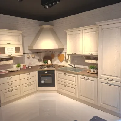 Cucina a prezzo scontato ad angolo classica Cucina modello memory  Veneta cucine