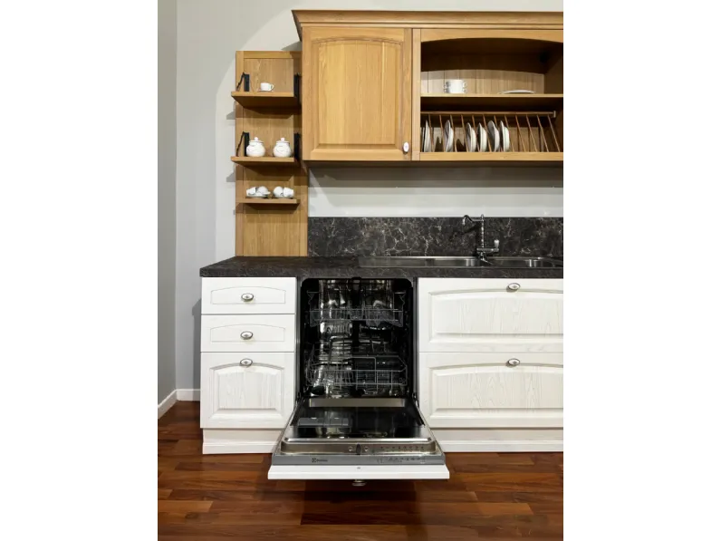 Cucina Mida classica bianca Colombini casa ad angolo scontata 50%