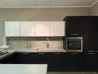Cucina a prezzo ribassato ad angolo moderna Cucina osaka maistri Maistri cucine