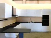Cucina bianca moderna ad angolo Arrex Gea pet a soli 4400 Euro