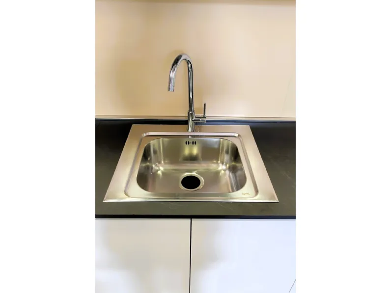Cucina bianca moderna ad angolo Arrex Gea pet a soli 4400 Euro