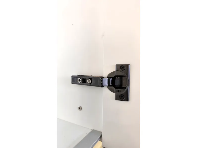 Cucina bianca moderna ad angolo Arrex Gea pet a soli 4400 Euro