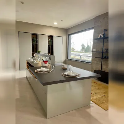 CUCINA Ernestomeda Sign con isola  PREZZO OUTLET scontata 50%