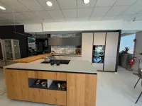 Cucina moderna con isola Loft xxl Arrex a prezzo ribassato