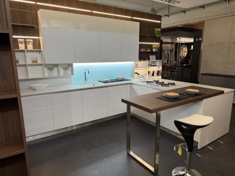 Cucina Oyster con penisola Veneta Cucine con un ribasso imperdibile