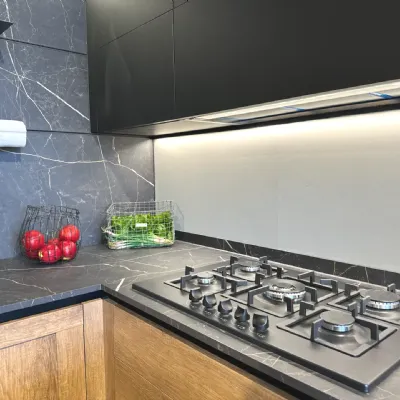 Cucina con penisola moderna altri colori Scavolini Evolution a soli 10900 Euro