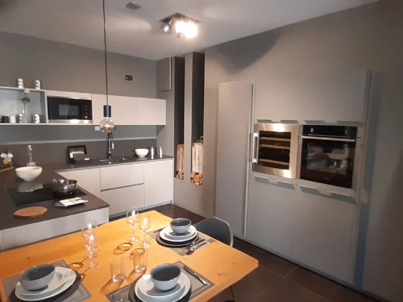 Cucina Logica l0 lineare Valdesign con un ribasso imperdibile