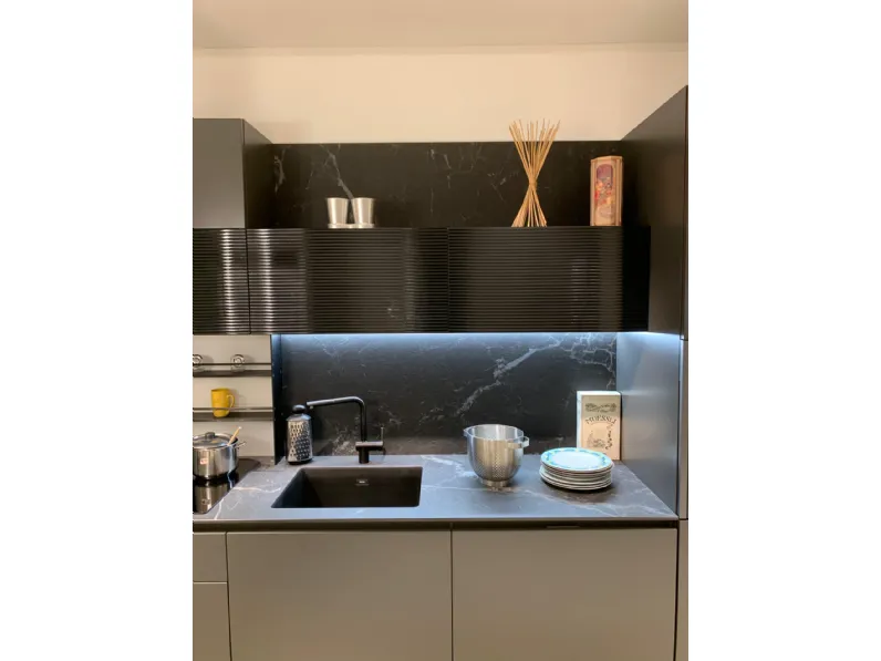 Cucina antracite moderna lineare Libra Scavolini a soli 13900€