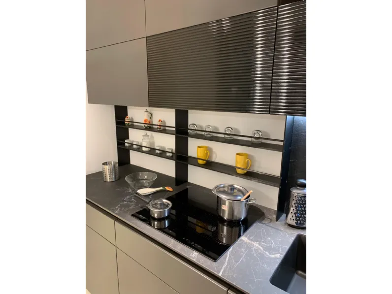 Cucina antracite moderna lineare Libra Scavolini a soli 13900€