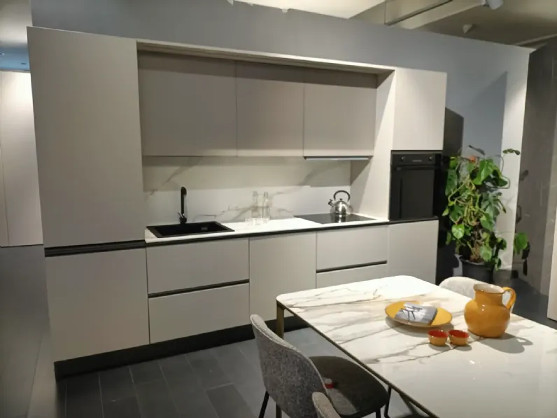 Cucina a prezzo scontato lineare moderna Promo2026 smart kappa  gres 330 Gicinque