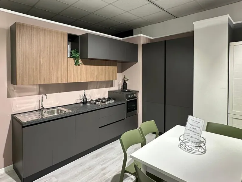 Cucina lineare in melaminico a prezzo scontato 55%