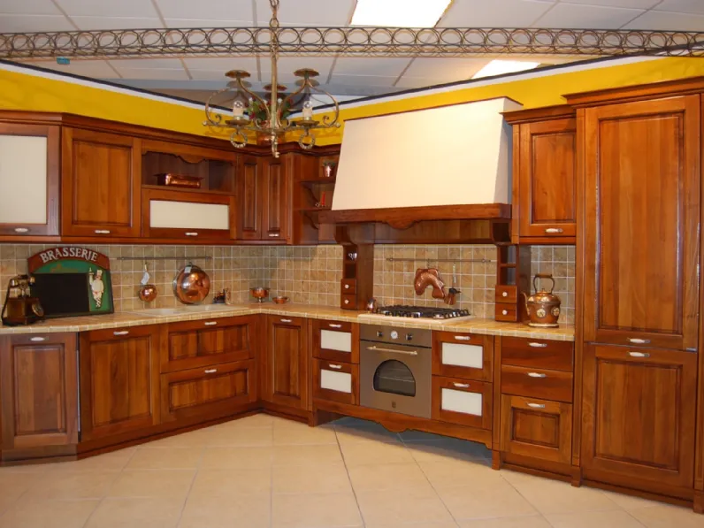 Cucina a PREZZI OUTLET in legno Dibiesse -60%