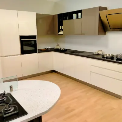 Cucina ad angolo design Wega Arredo3 a prezzo ribassato