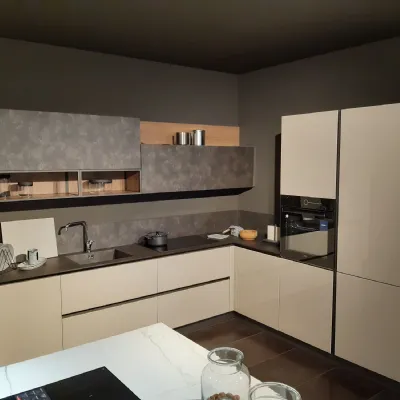 Cucina ad angolo Glass Arredo3 con uno sconto vantaggioso