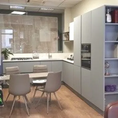 Cucina grigia moderna ad angolo Arredo3 Laminato a soli 11626 Euro