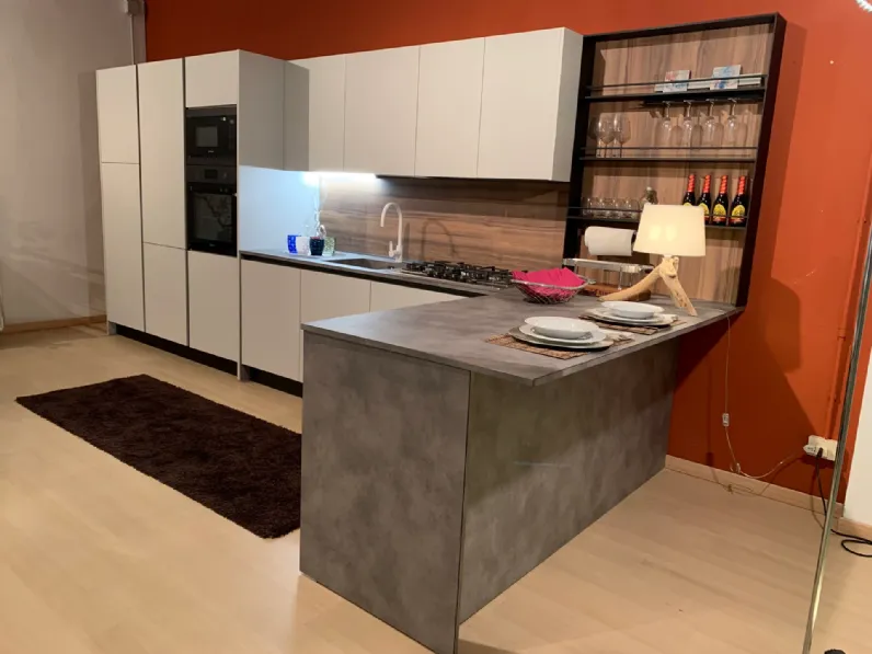 Cucina ad angolo in laminato materico bianca Kali a prezzo scontato