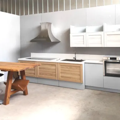 Cucina ad angolo in laminato materico a prezzo ribassato 67%
