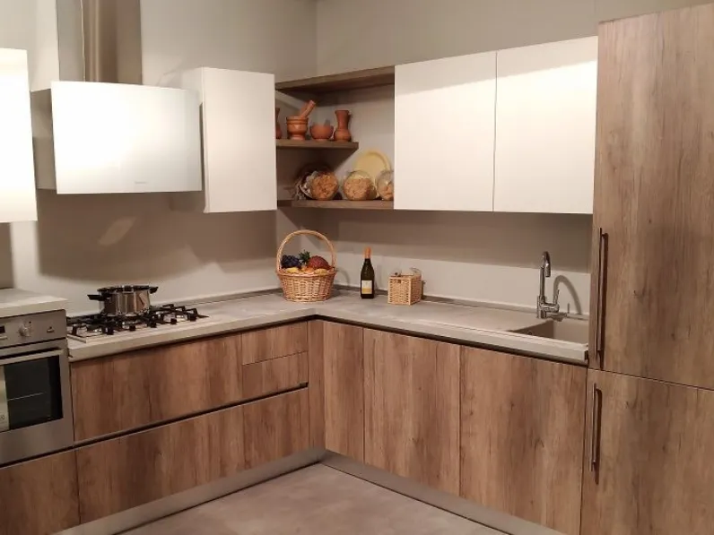 Cucina ad angolo in laminato materico altri colori Astro quercia a prezzo ribassato