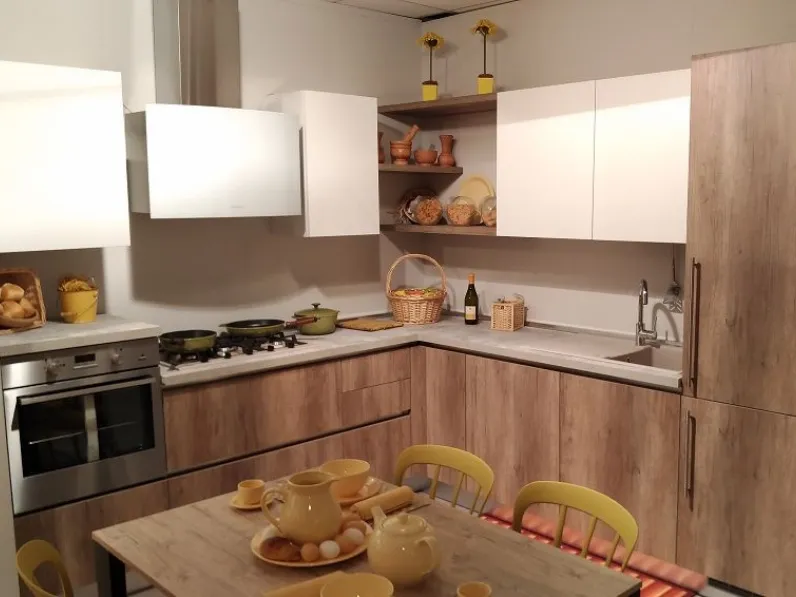 Cucina ad angolo in laminato materico altri colori Astro quercia a prezzo ribassato