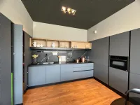 Cucina ad angolo in laminato opaco grigio Thea a prezzo scontato