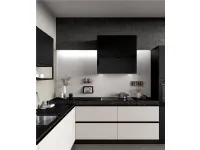 Cucina a prezzo ribassato ad angolo design Vetro Arredo3