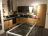 Cucina rovere chiaro industriale ad angolo Diesel Scavolini scontata