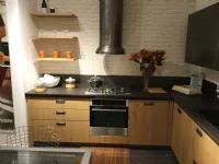 Cucina rovere chiaro industriale ad angolo Diesel Scavolini scontata