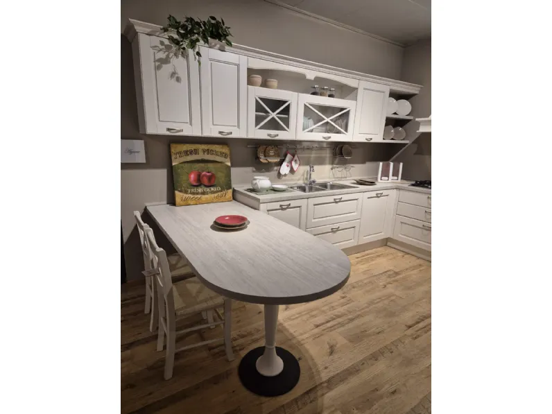 Cucina a prezzo ribassato ad angolo classica Agnese Lube cucine