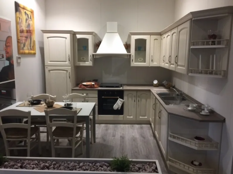 Cucina ad angolo Madeleine Scavolini con un ribasso vantaggioso