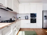 Cucina moderna ad angolo in legno bianco Mobilike Terry.