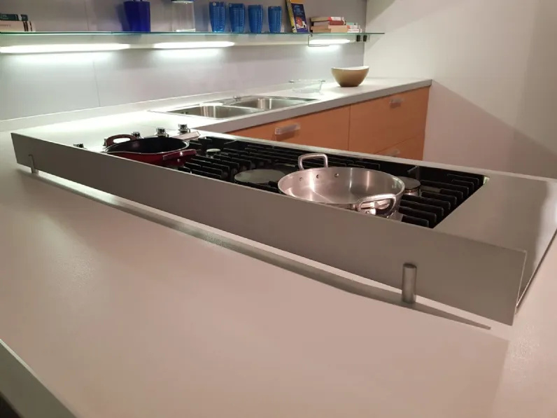 Cucina ad angolo moderna Planet Varenna a prezzo ribassato