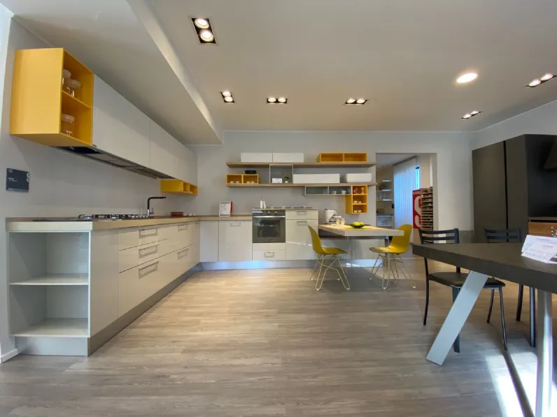 Cucina ad angolo moderna Sax  Scavolini a prezzo scontato