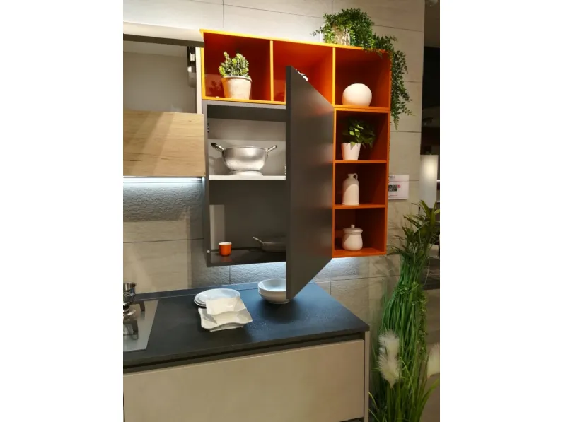 Cucina ad angolo moderna Start time j  Veneta cucine a prezzo scontato