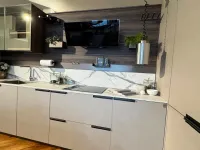 Cucina grigia moderna ad angolo Mia Scavolini in Offerta Outlet