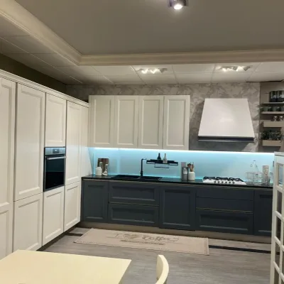 Cucina Beverly moderna altri colori Stosa ad angolo scontata 50%