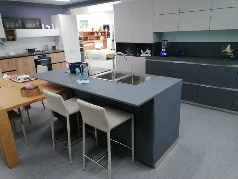 Cucina design ad isola De sign G5 a prezzo scontato