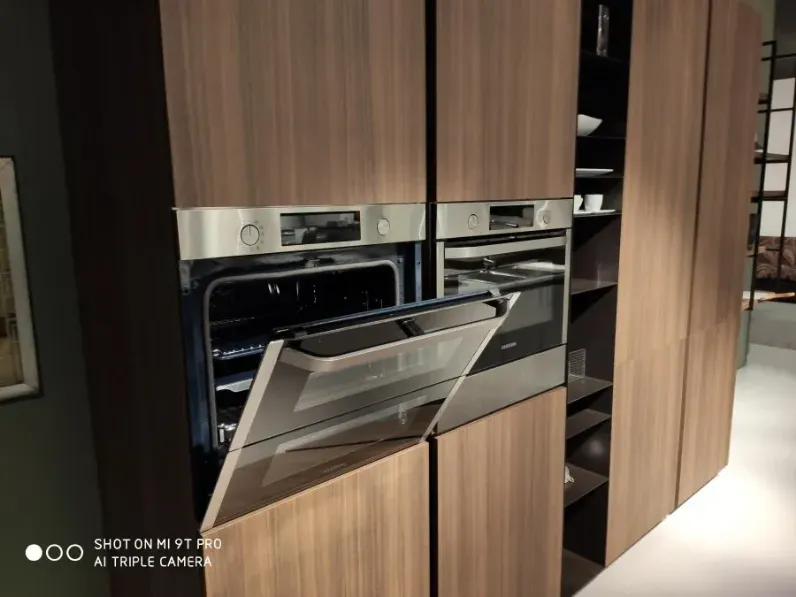 Cucina ad isola in laminato opaco bianca Kalì z6 a prezzo ribassato