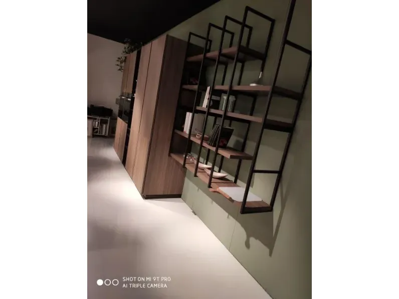 Cucina ad isola in laminato opaco bianca Kalì z6 a prezzo ribassato