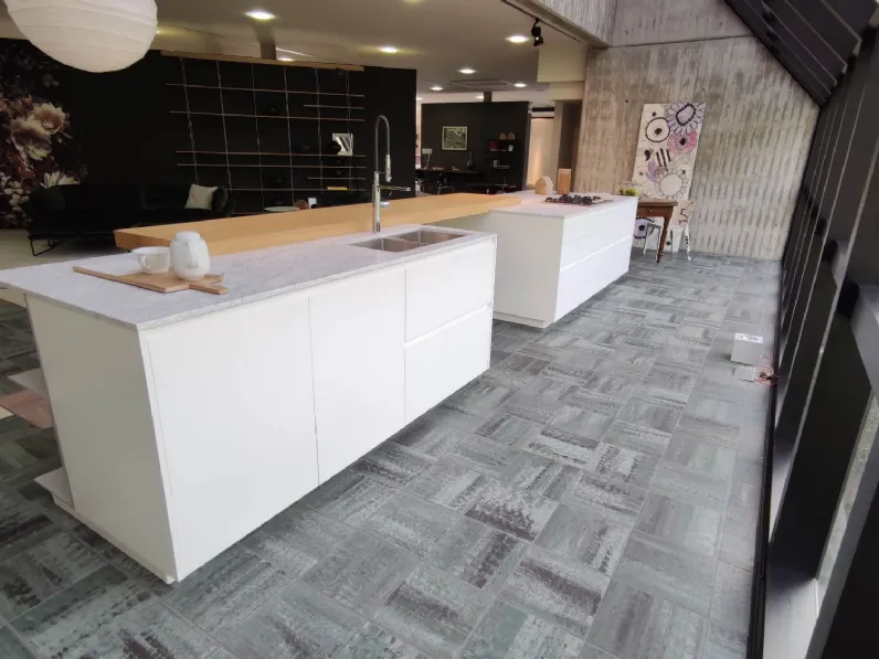 Cucina con isola Effe.ti cucine E0 SCONTATA 61%