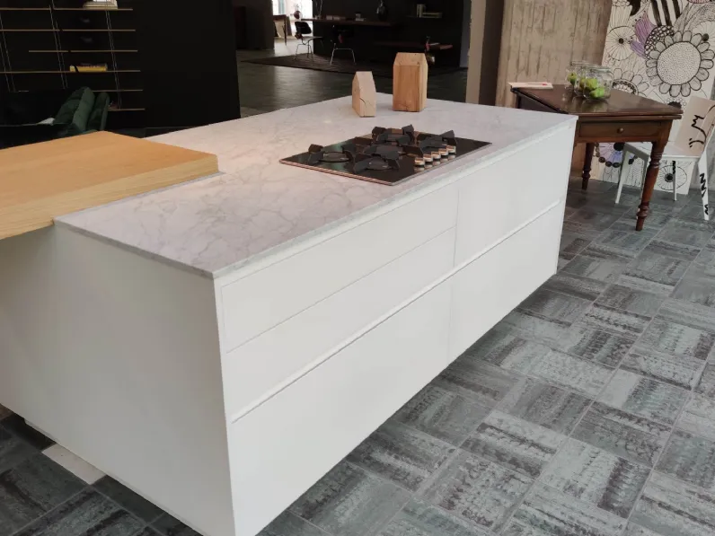 Cucina con isola Effe.ti cucine E0 SCONTATA 61%