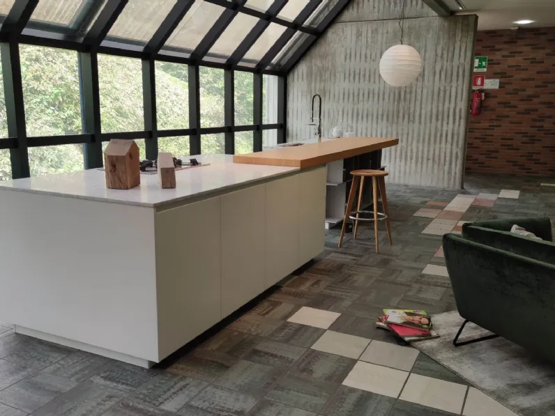 Cucina con isola Effe.ti cucine E0 SCONTATA 61%