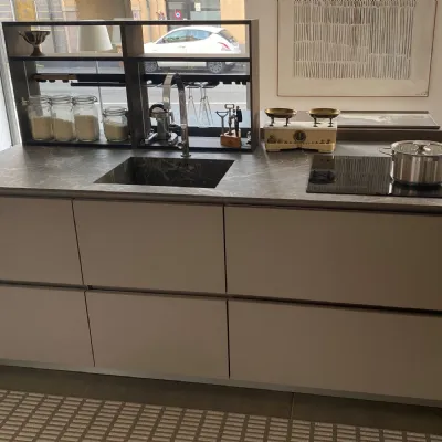 Cucina Snaidero Look: OFFERTA OUTLET, sconto 45%! Progettata da un architetto.