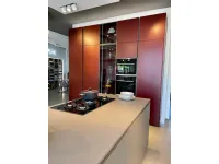 Cucina altri colori moderna con isola Lounge  Veneta cucine in Offerta Outlet