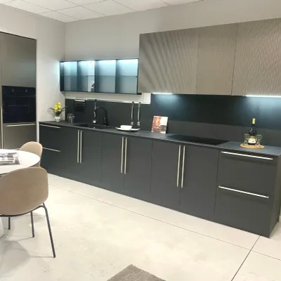 Cucina a prezzo ribassato lineare design Musa Scavolini