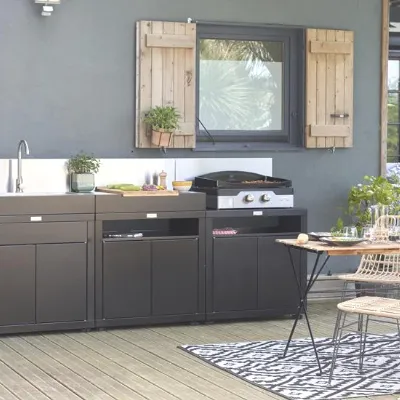 Cucina altri colori design Tre moduli con piastra elettrica &tradition in Offerta Outlet 