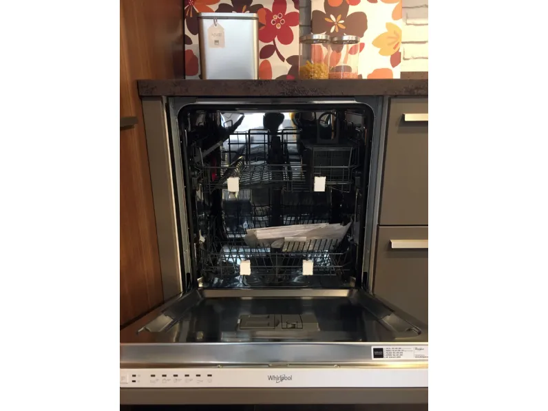 Cucina altri colori moderna ad angolo Clover bridge Lube cucine in Offerta Outlet