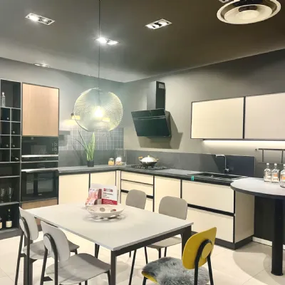 Cucina altri colori moderna ad angolo Jeometrica inside Scavolini a soli 15813 Euro